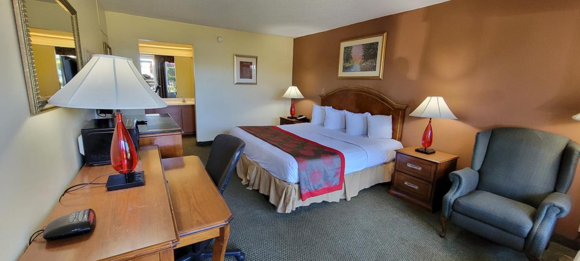 Ramada By Wyndham & Suites Warner Robins Extérieur photo